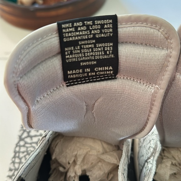 GUC Nike Air Jordan 1 Retro High OG Sz 9 - Picture 8 of 10